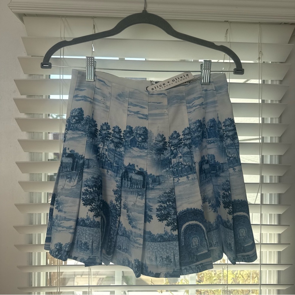 Alice and Olivia Carter Stitch Pleated Mini Skirt NWT